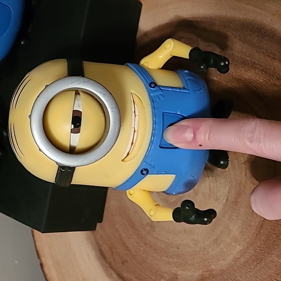 EUC Minions Trio Stuart, Dave and Kevin - Picture 3 of 12